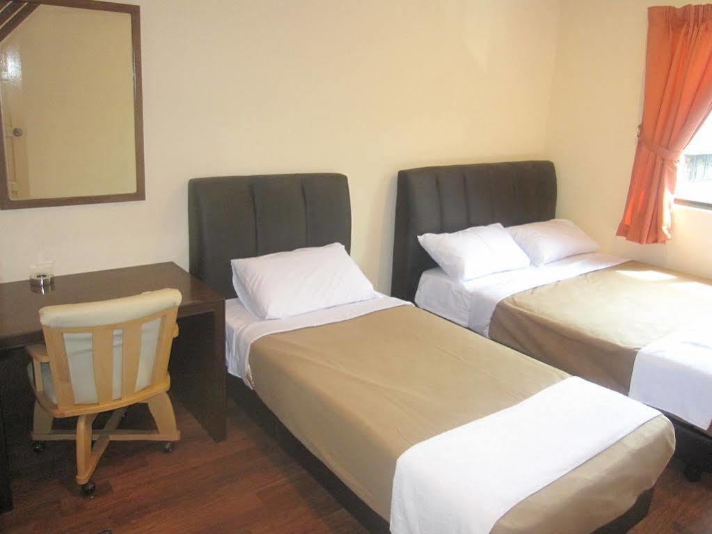 Hotel Surya Palace Κουάλα Λουμπούρ Εξωτερικό φωτογραφία