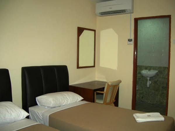 Hotel Surya Palace Κουάλα Λουμπούρ Εξωτερικό φωτογραφία