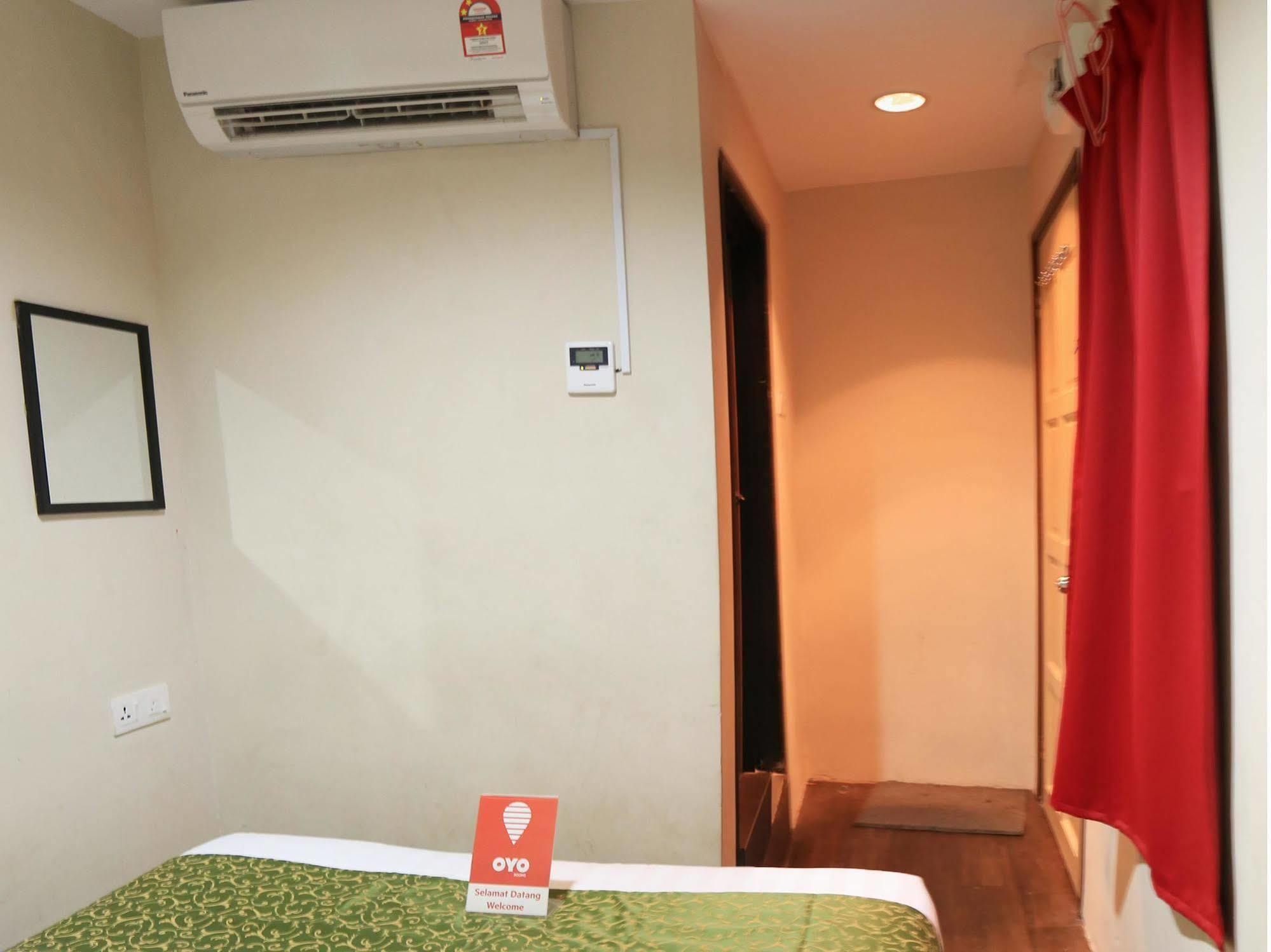 Hotel Surya Palace Κουάλα Λουμπούρ Εξωτερικό φωτογραφία